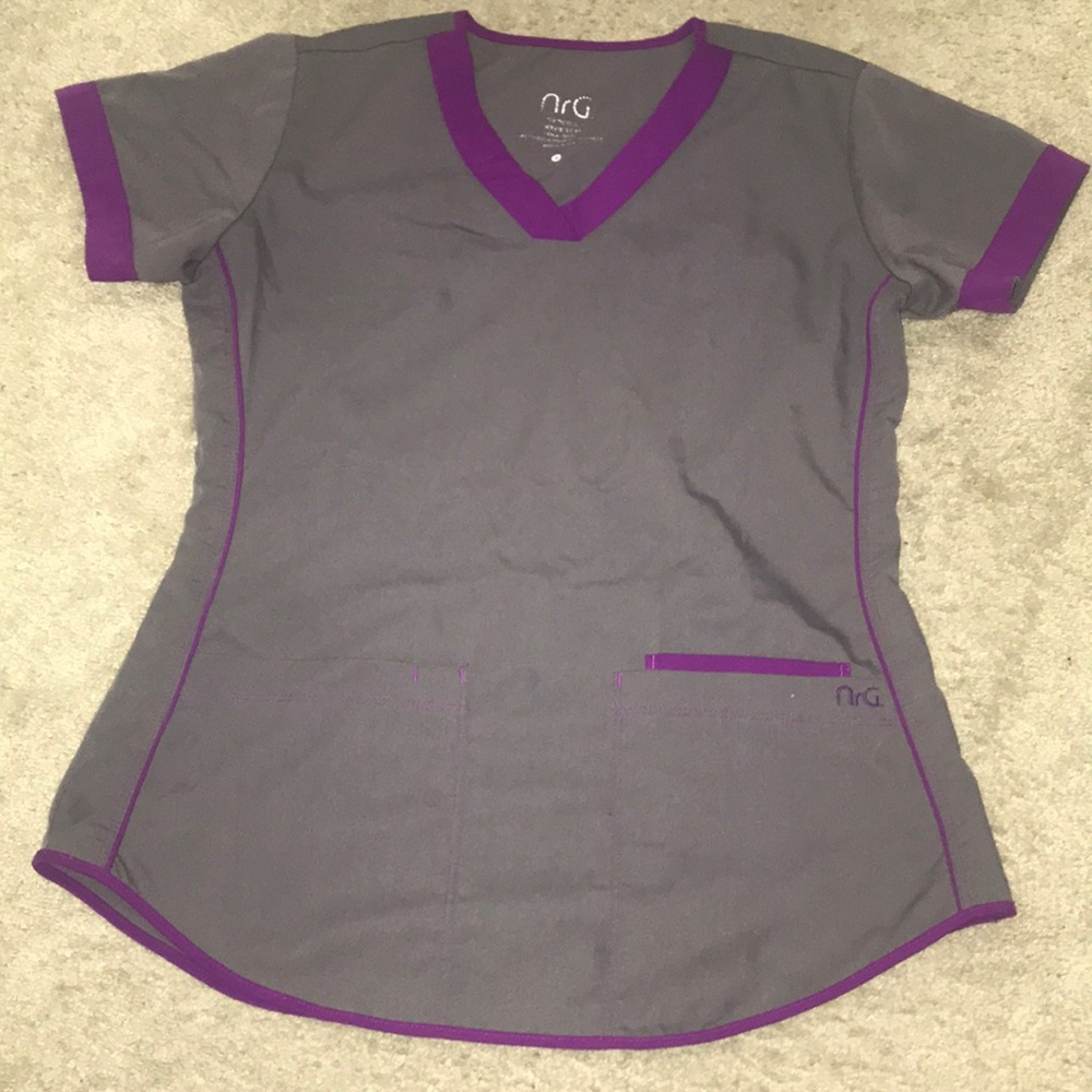 NRG Scrub Top